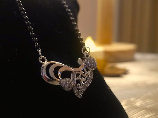 KAAVI Floral Leafy Heart Modern Stylish Pure 925 Silver Mangalsutra