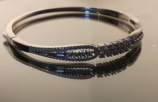 Women Silver Signature Solitaire Pure 925 Silver Bracelet