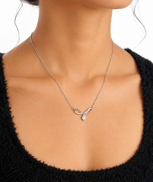 KAAVI Women's Studded Infinity Heart Chain Pendant