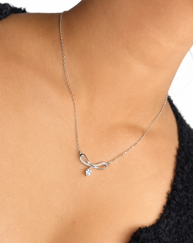 KAAVI Women's Studded Infinity Heart Chain Pendant