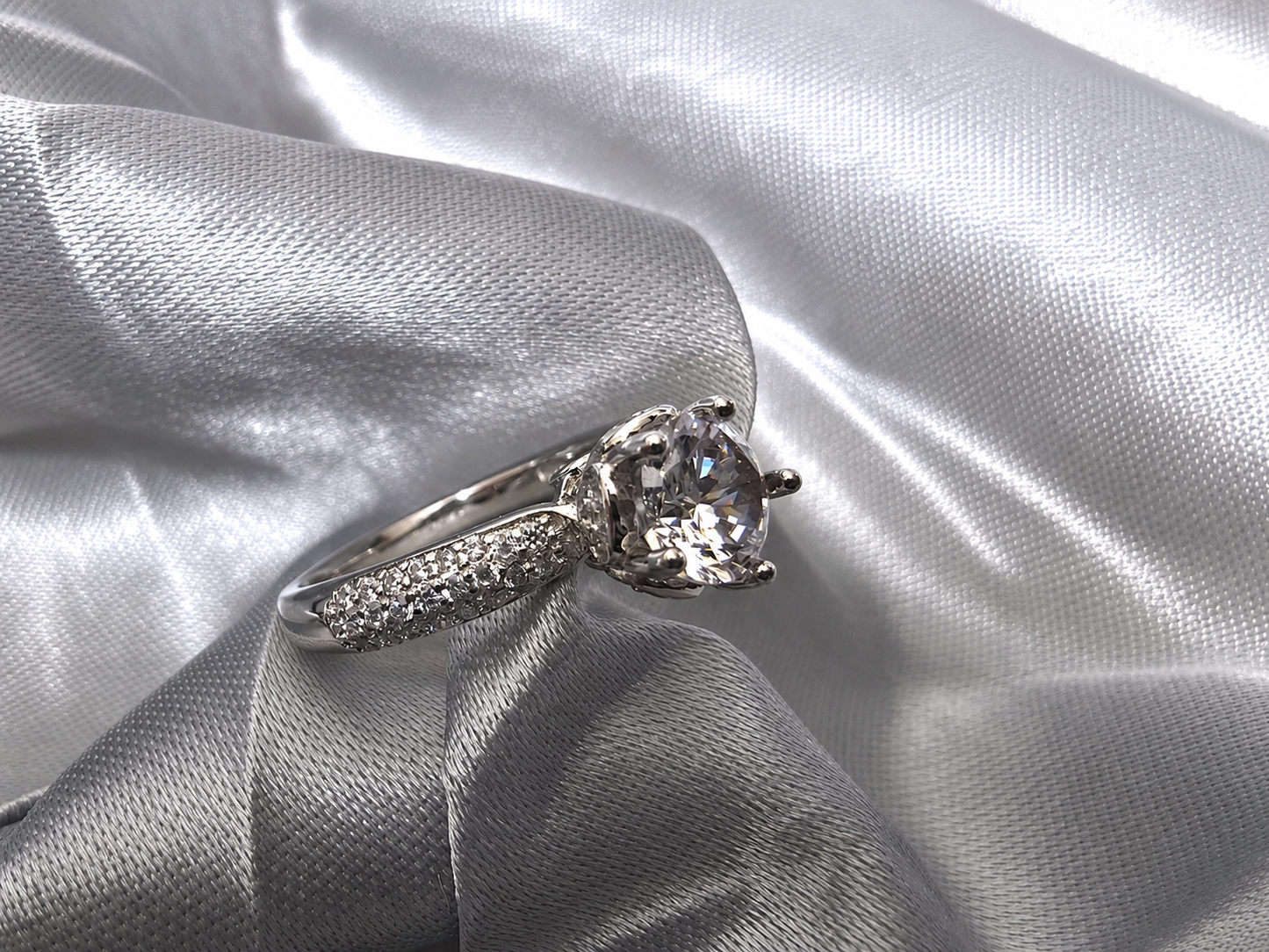 Florencia Bloom Solitaire Silver Ring For Women