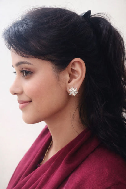 Sparkling Snowflake Dewdrop Bloom 925 Silver Earring