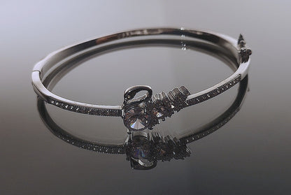 Women Lucky Swan Pure 925 Silver Bracelet by KAAVI JEWELLERRS