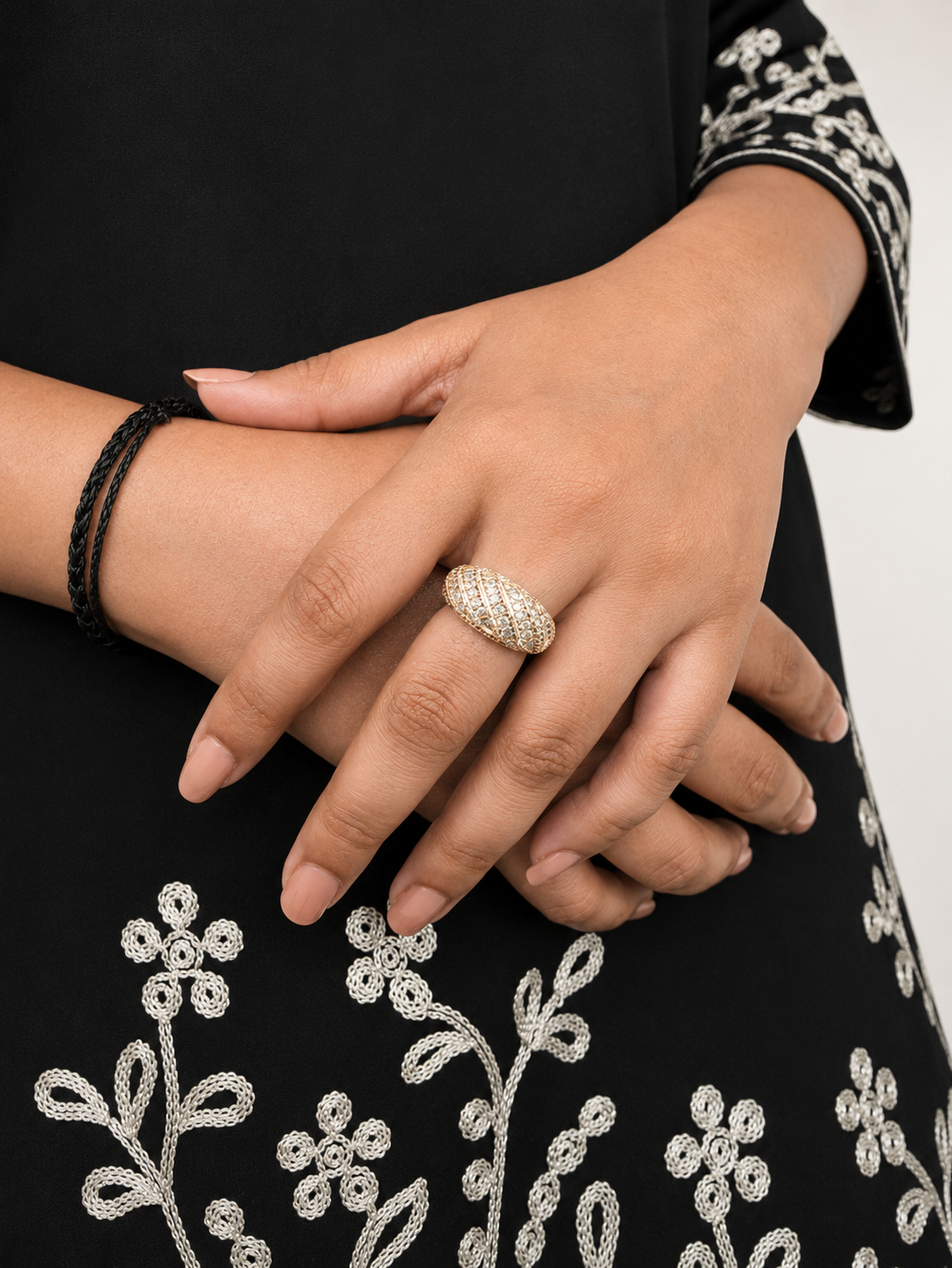Royal Radiance Silver Female Ring