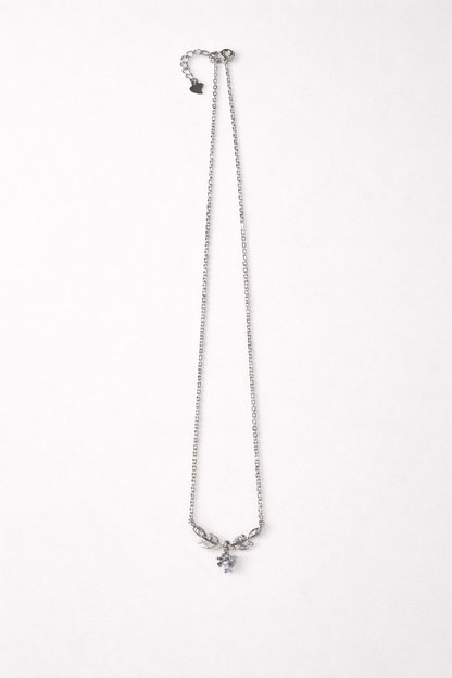 Celeste Leafy Spark 925 Silver Pendant with Chain Necklace