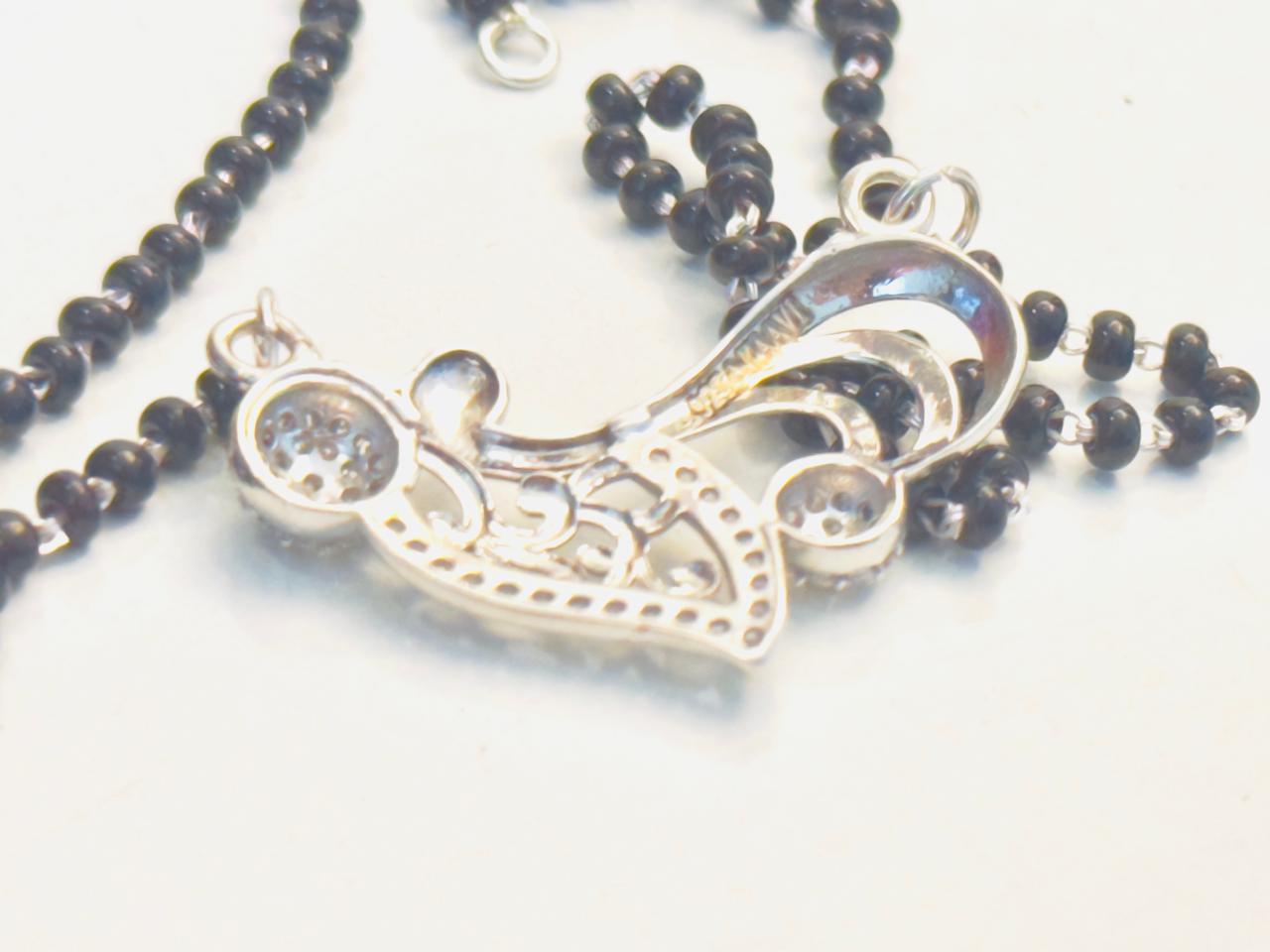 KAAVI Floral Leafy Heart Modern Stylish Pure 925 Silver Mangalsutra