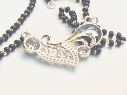 KAAVI Floral Leafy Heart Modern Stylish Pure 925 Silver Mangalsutra