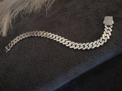 Men's Iced Out Cuban Link Bracelet