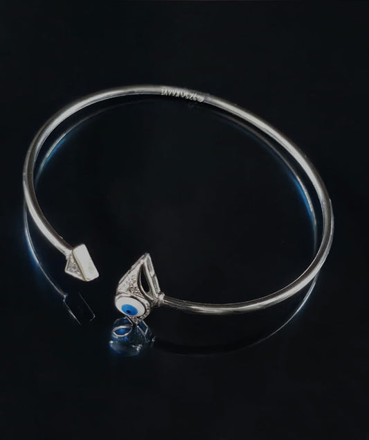 Silver Cuff with Evil Eye 925 Free Size Bracelet