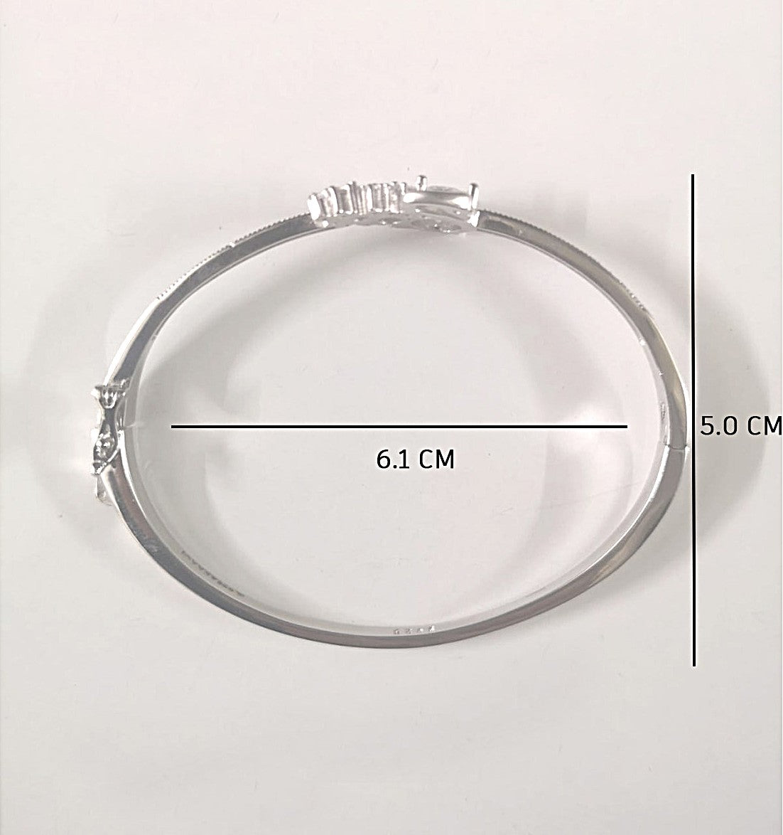 Women Lucky Swan Pure 925 Silver Bracelet by KAAVI JEWELLERRS