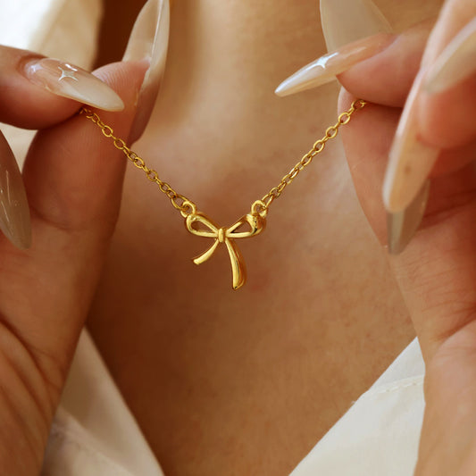 Elegant Bow Knot 18 K Gold Thick Plated Necklace For Women